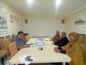 Program ini digagas dari Bogor oleh Yayasan RS Islam Bogor bersama IPHI Kota Bogor dan Baytul Maal Bogor, sebagai respons atas kondisi darurat warga di Desa Sukajadi, Kecamatan Karang Baru.